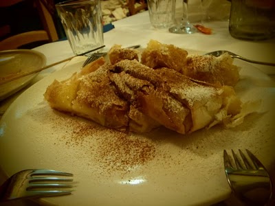 Kafenes Cafe Restaurant