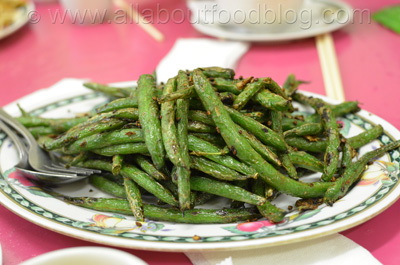 Braised Green Bean with Malaysian Chilli Sauce