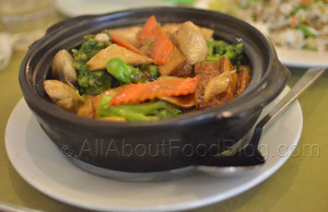 Ling Zhi Mushroom in Clay Pot - $24.80