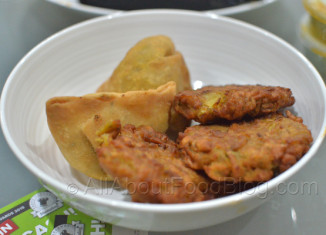 Samosa and Bhajia from Surjit's Indian