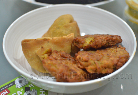 Samosa and Bhajia from Surjit's Indian