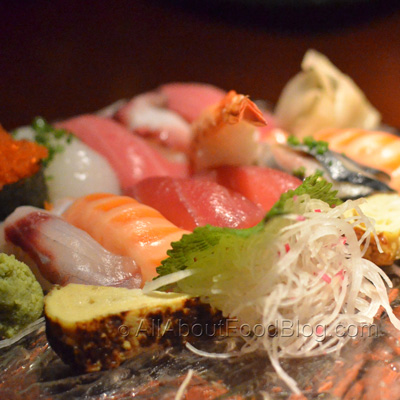 Nigiri Sushi Moriawase – Rp 198k – 12kind hand-formed sushi
