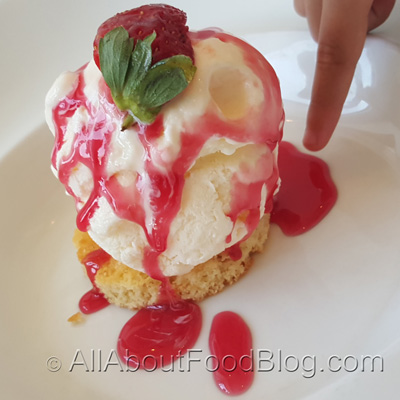 Vanilla Ice Cream with Strawberry topping