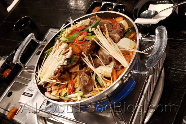 Sally's Grill and Hotpot